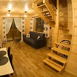 Pod Skocznia 木屋 *